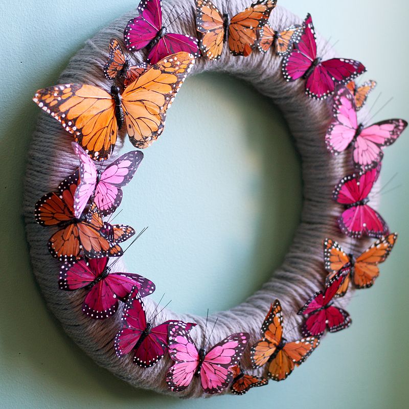 Butterflies_wreath