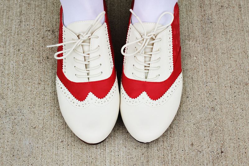 Red saddle shoes 3