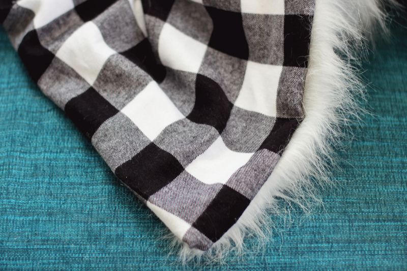 Faux Fur + Flannel Blanket DIY 