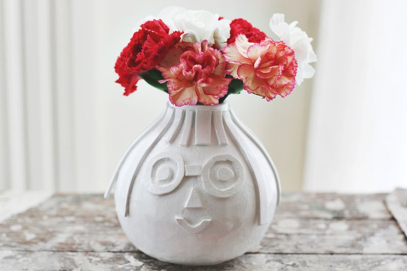 Textured Vase DIY : A Beautiful Mess