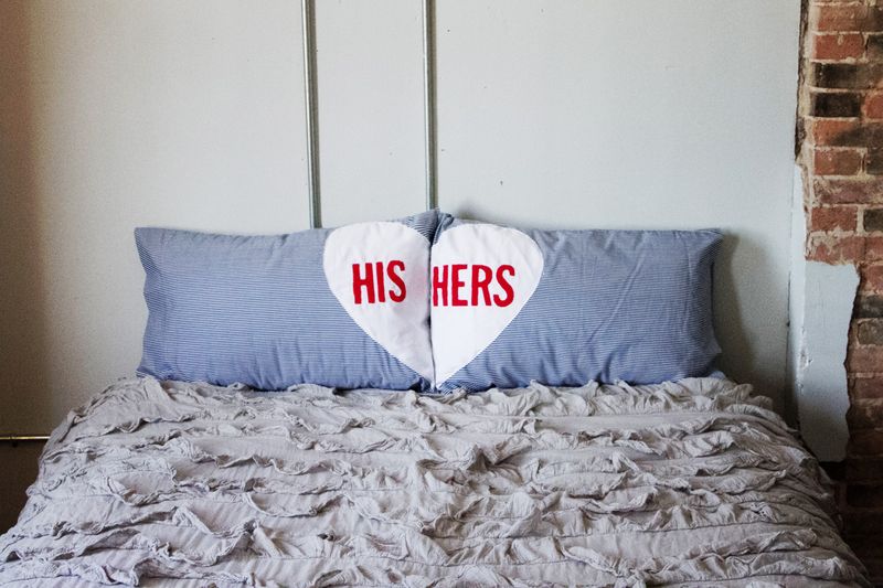 20 DIY GIFT IDEAS FOR NEWLYWEDS! #1