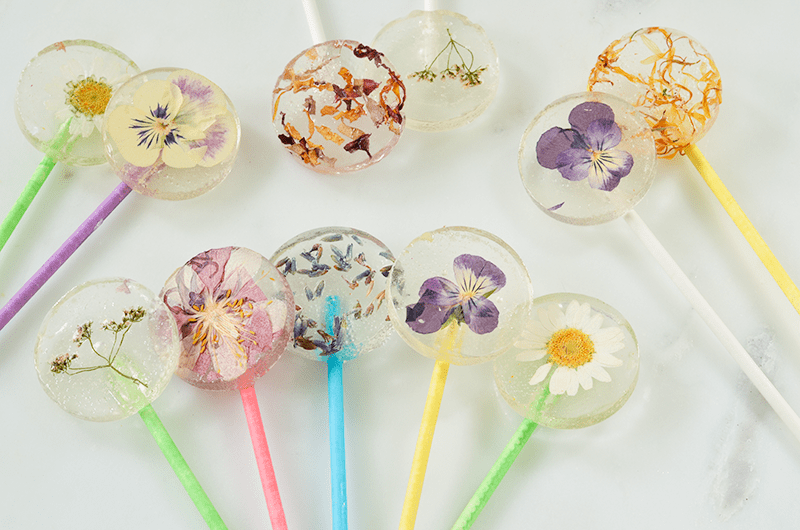  How to Make Pressed Flower Lollipops
