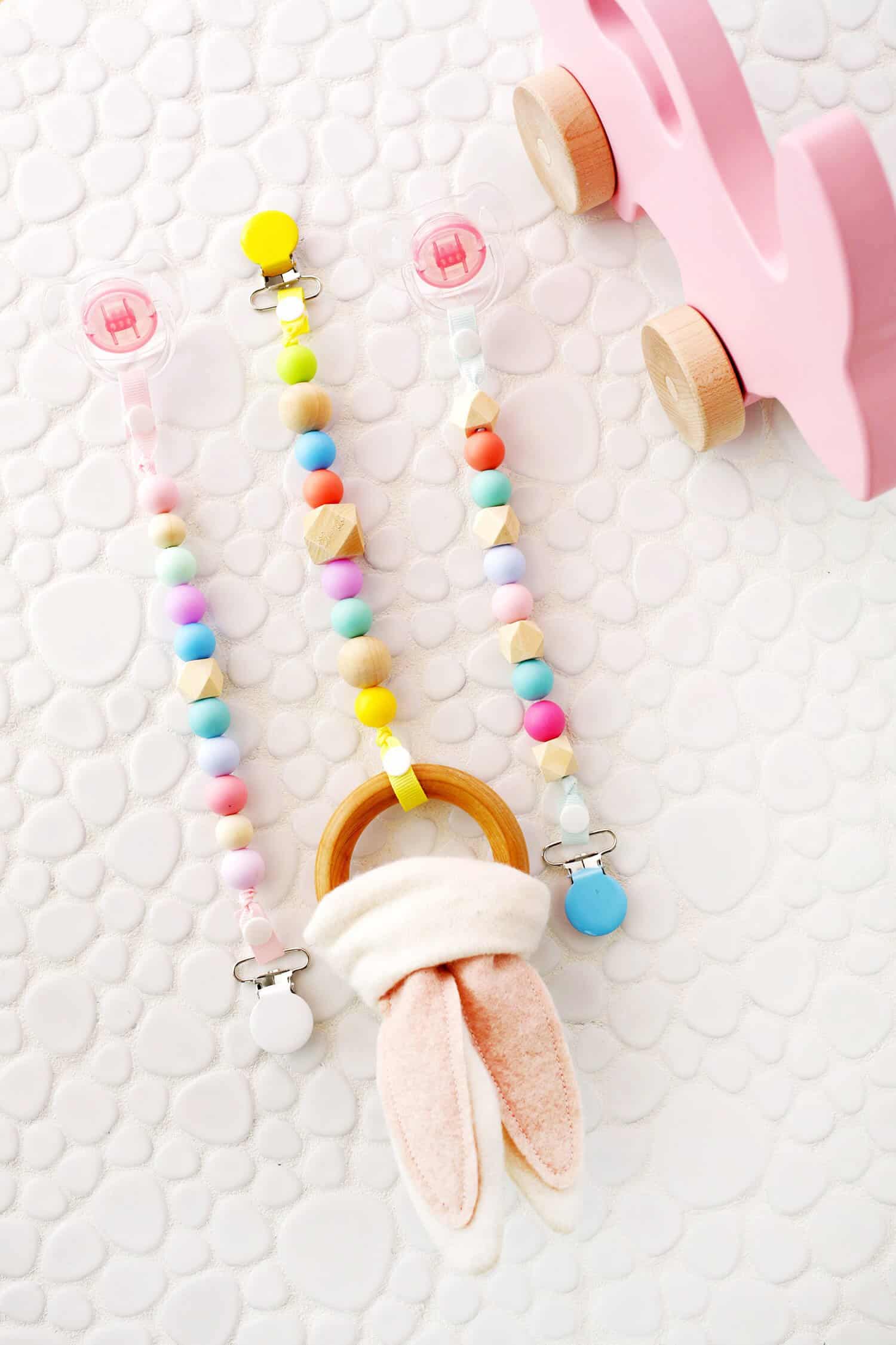 2/10Pcs 2 Sizes Unpainted Wooden Baby Teething Pacifier Clips Soother Chain DIY 