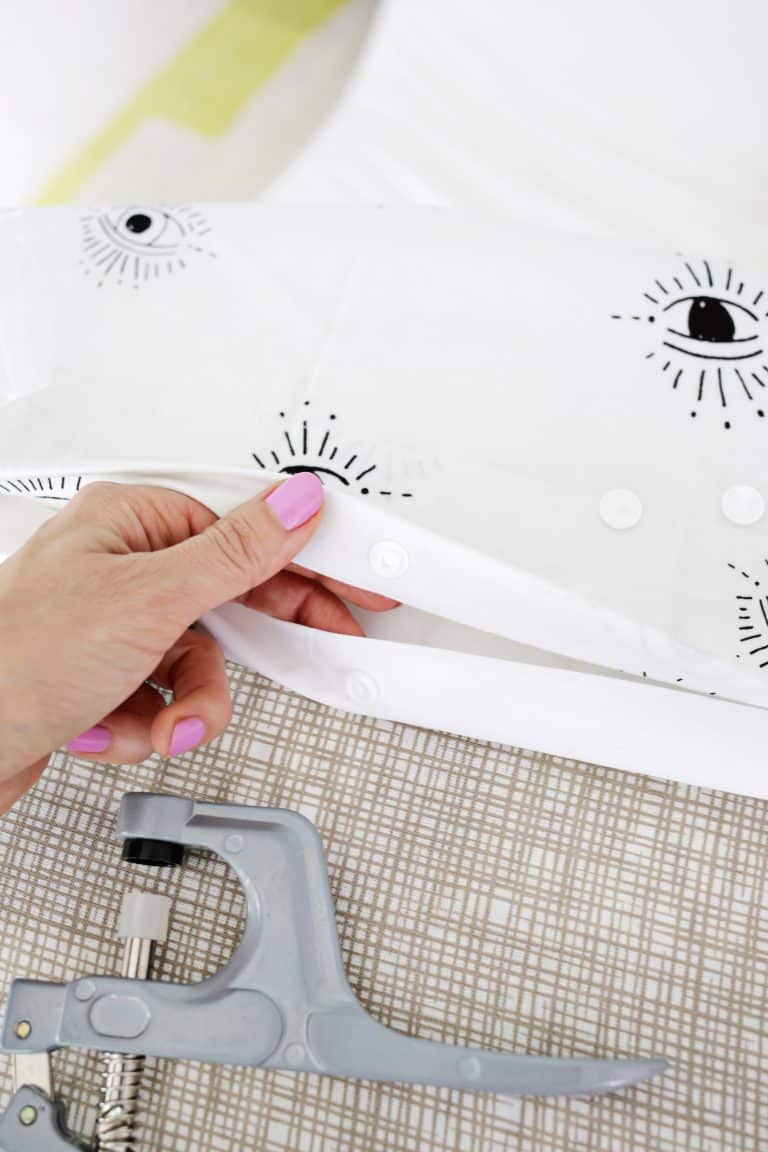 Make An Easy Duvet Cover With Any Flat Sheet A Beautiful Mess