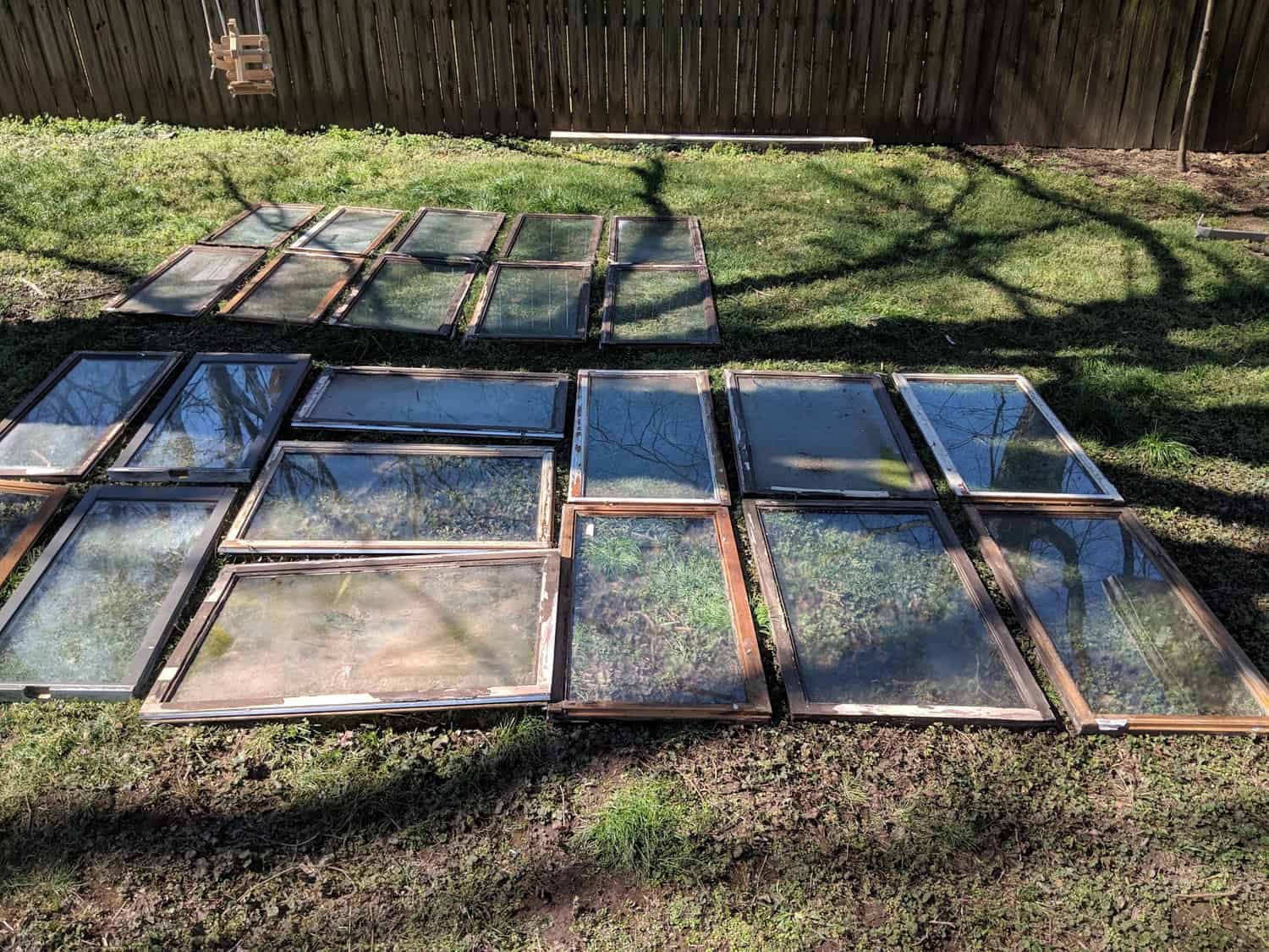 23 old windows in different sizes