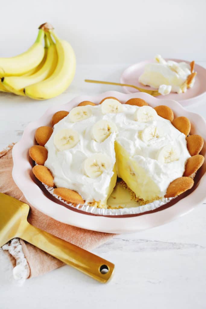 The Best No Bake Banana Cream Pie click through for recipe 1 3