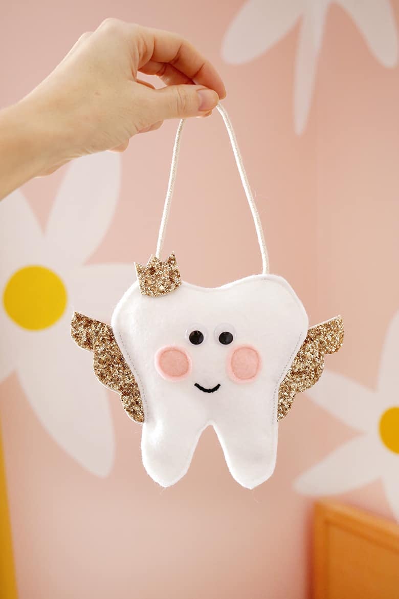 How to Make a Tooth Fairy Pillow (Free Printable with a No-Sew Option!)