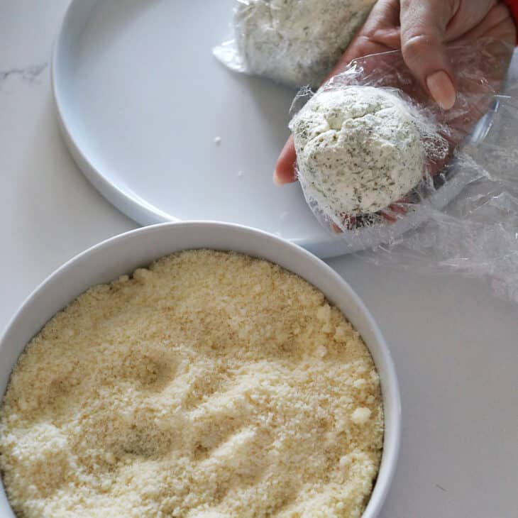 Snowman Cheese Ball - A Beautiful Mess