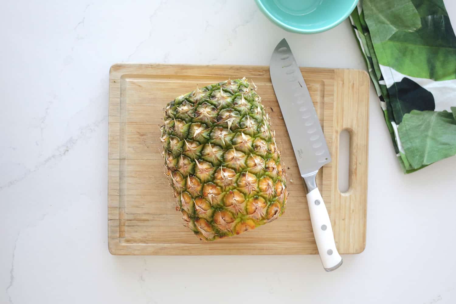pineapple with bottom and top cut off