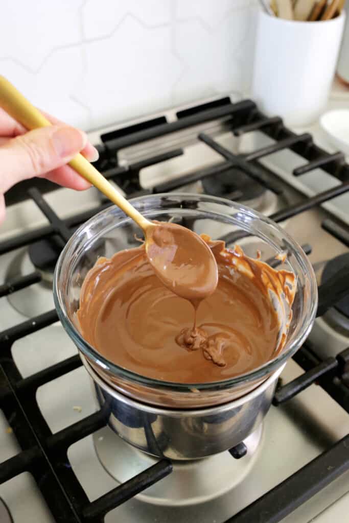 melting chocolate for chocolate covered strawberries