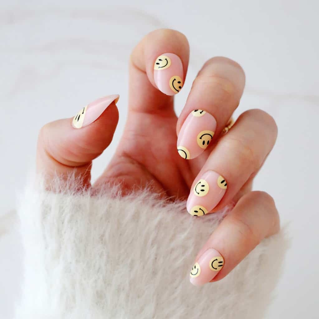 smiley face nails for spring