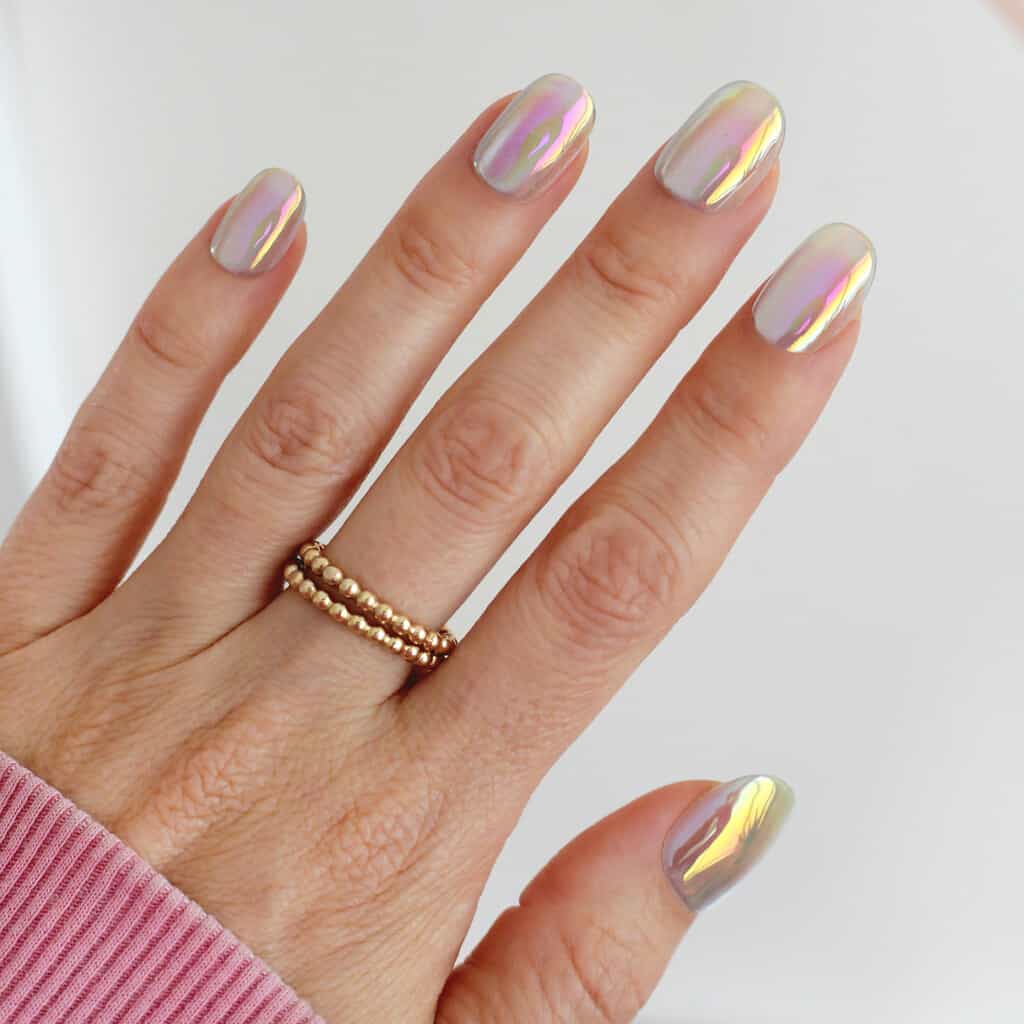 iridescent purple pink short nail design 