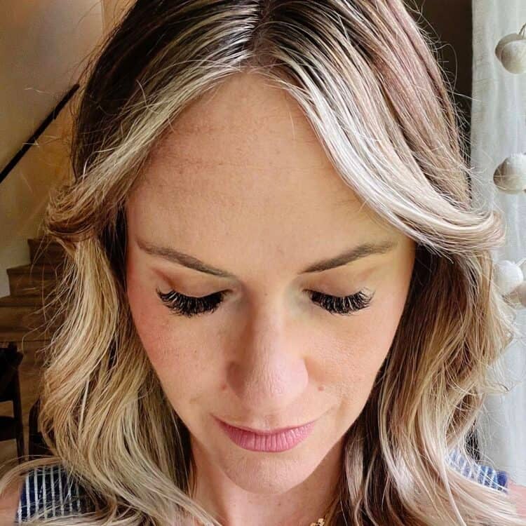 How to take off Eyelash Extensions A Beautiful Mess — free download