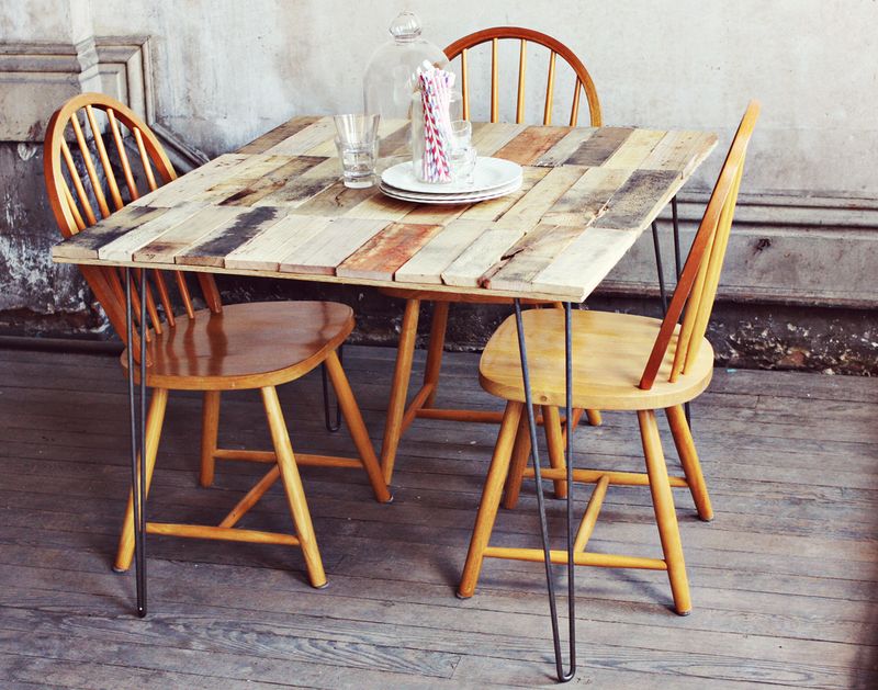 Wood Pallet Table Diy A Beautiful Mess, Diy Pallet Dining Table
