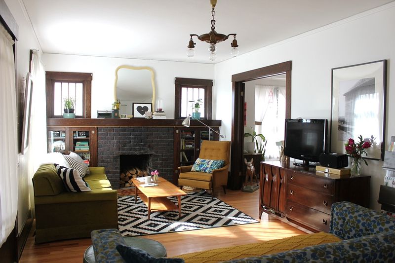 Rachel Denbow's lovely living room via A Beautiful Mess