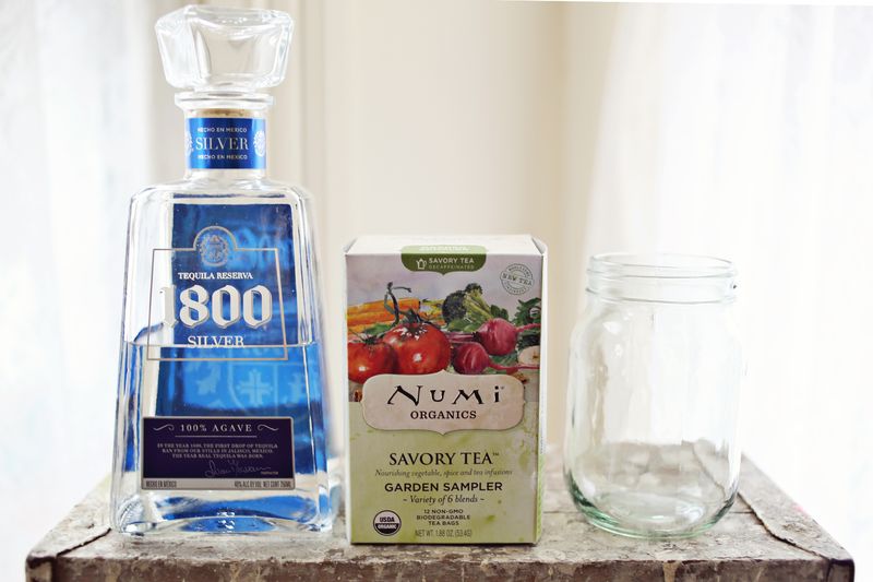 How to infuse liquor with tea