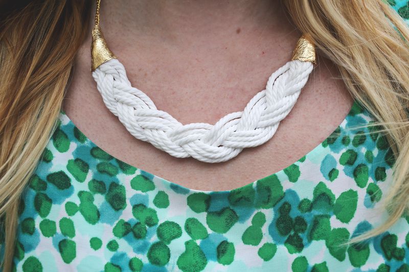 A braided necklace using parachute cord! 