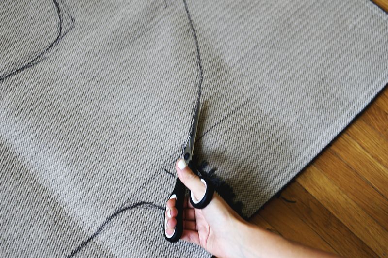 Make Your Own Rug In Any Shape, How To Cut A Bathroom Rug Fit