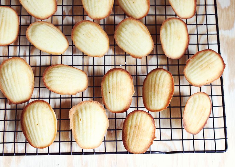 How to make madeleine cookies