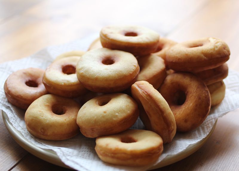 How to make doughnuts