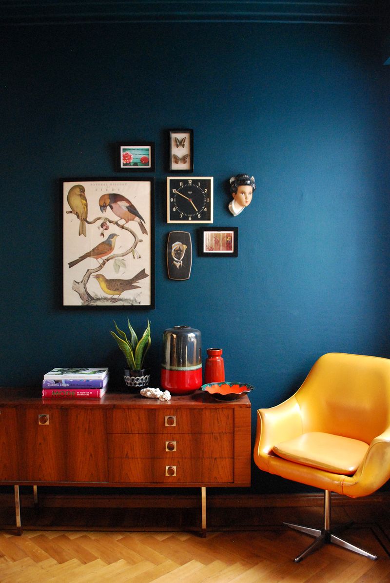 Gorgeous color on the walls in this space