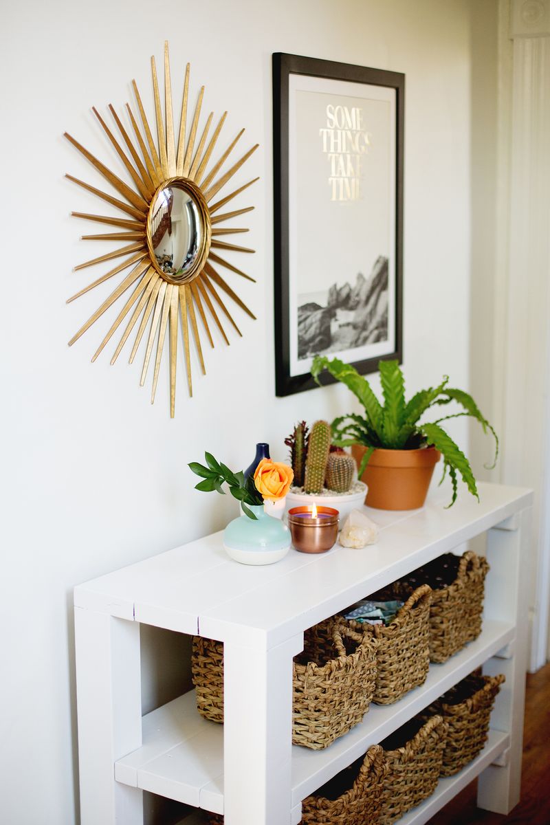 3 tips for styling an entryway 