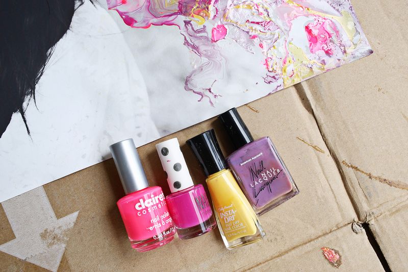 How to Marble with Nail Polish abeautifulmess.com