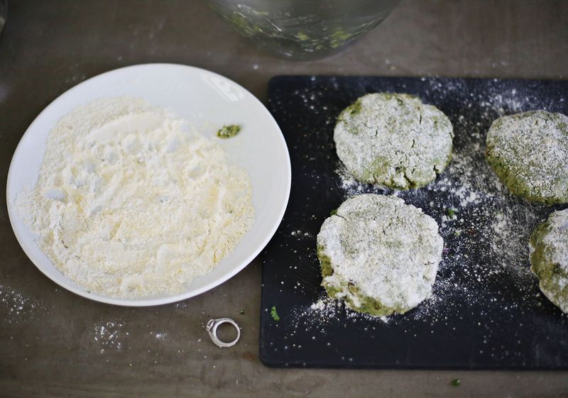 How to make baked falafel