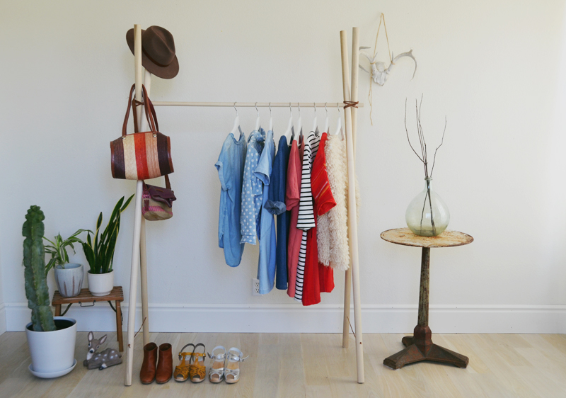 Diy Clothing Rack A Beautiful Mess, Wooden Clothes Rack Plans