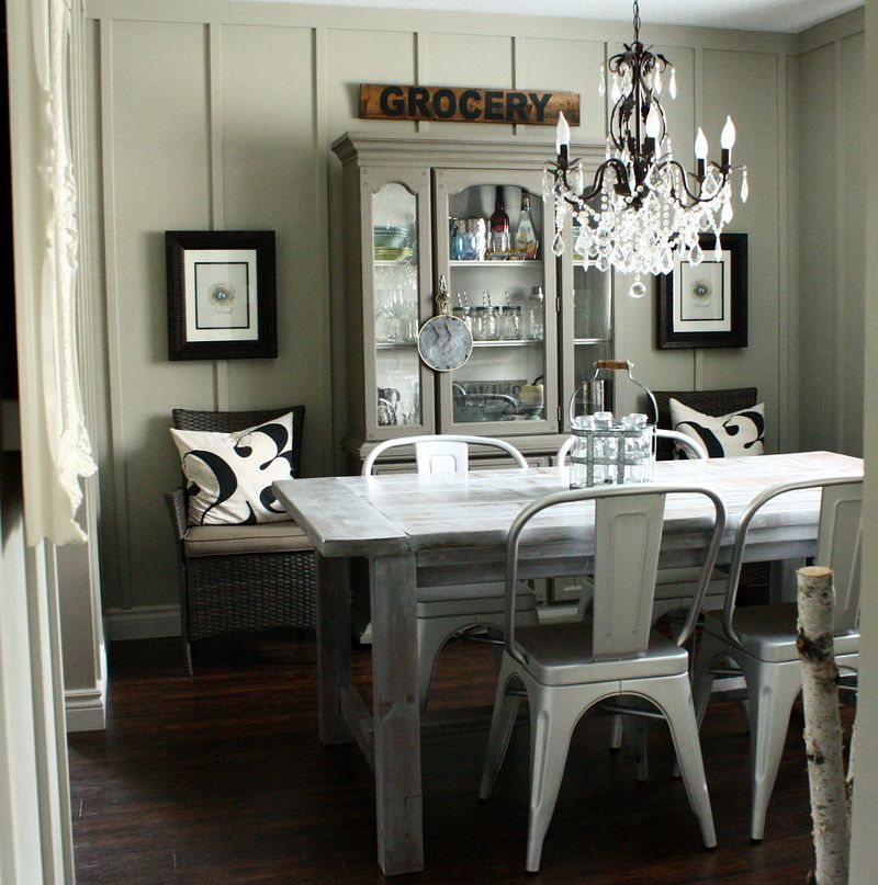 In love with this dining room