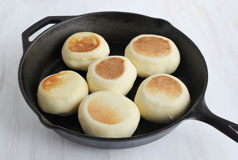 How to make english muffins at home