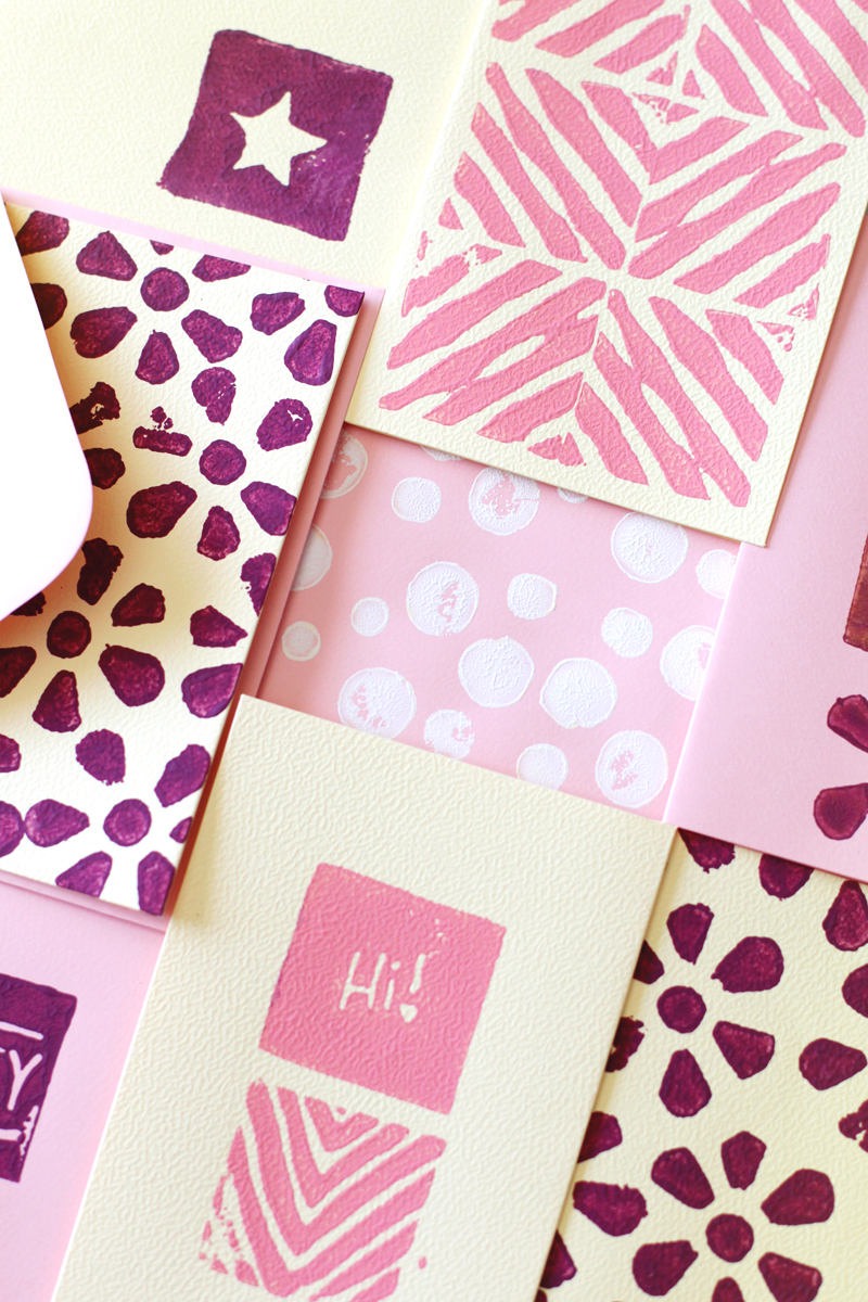 Make these stamp cubes to add custom flair to notecards while saving space in your stamp storage- click through for instructions!