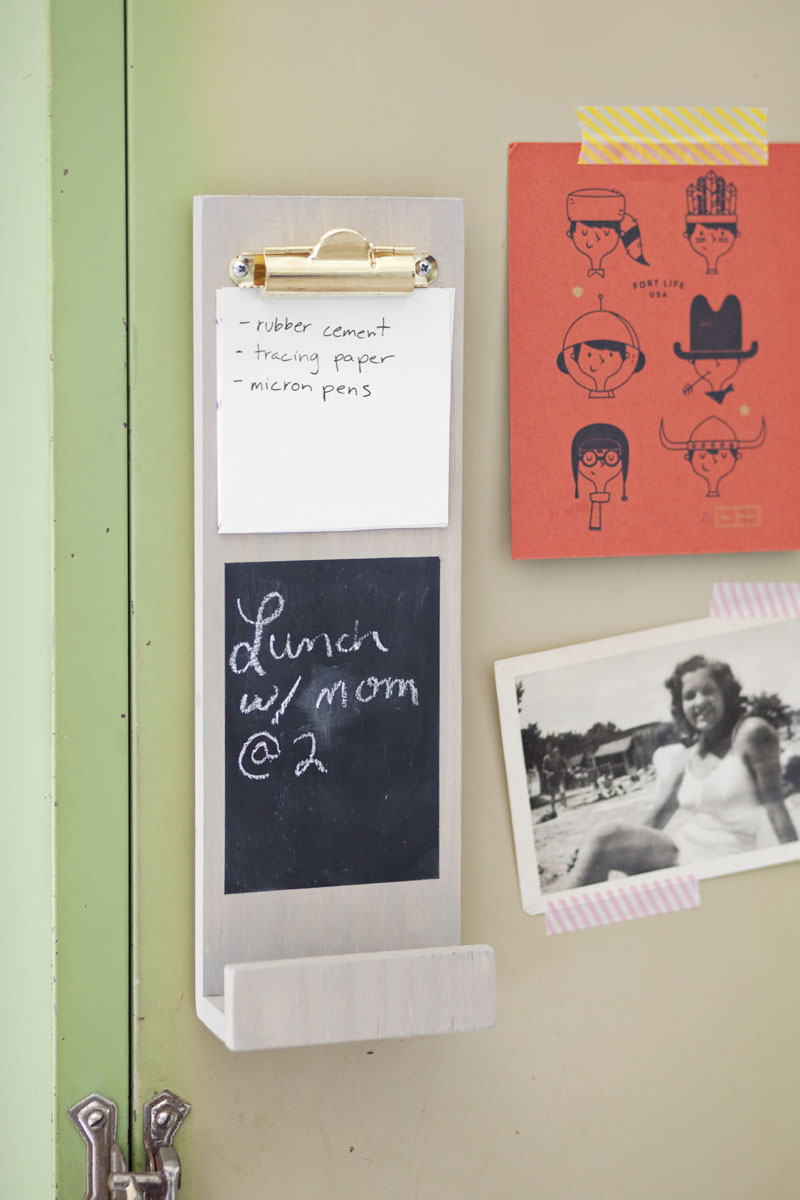 Magnetic Clipboard DIY- notes on the fridge can actually look cute!