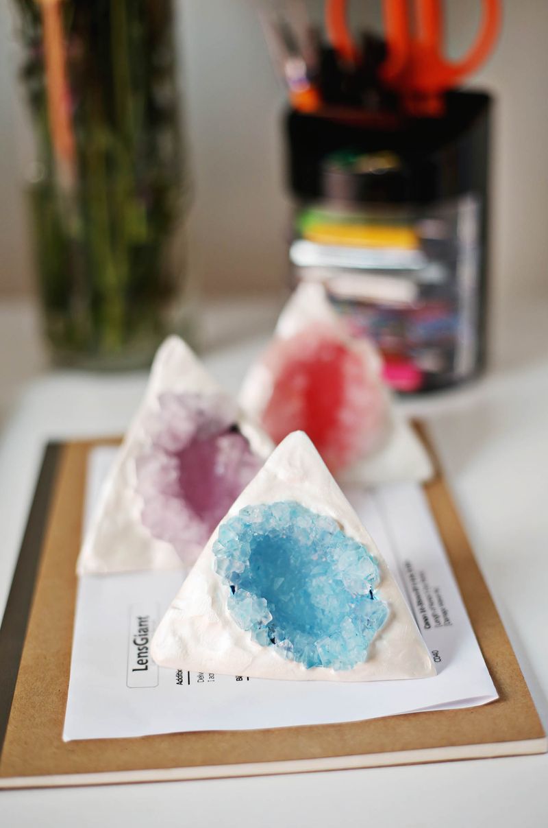 How to make your own crystal paper weights 