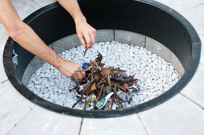 Make Your Own Fire Pit In 4 Easy Steps, How To Start A Fire In A Fire Pit