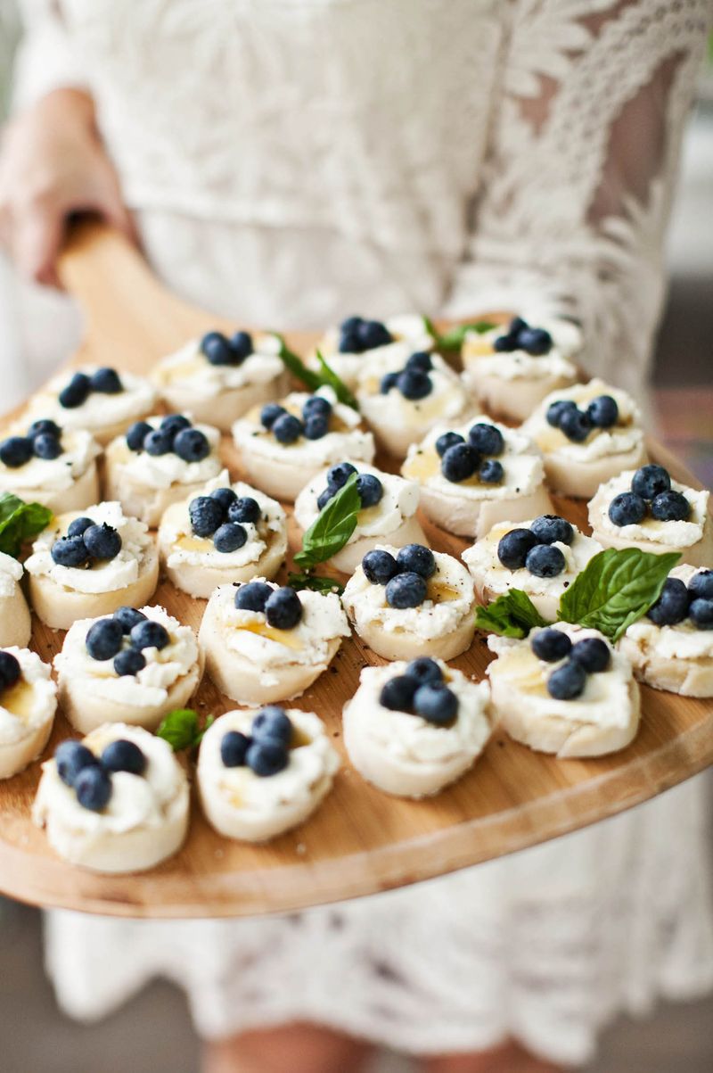 Ricotta and blueberry toasts