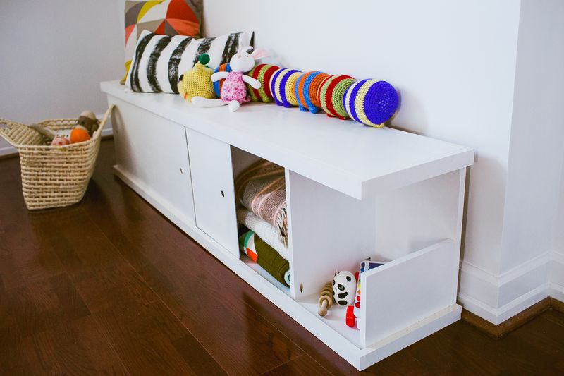 Make a nursery bench-storage with one sheet of plywood 