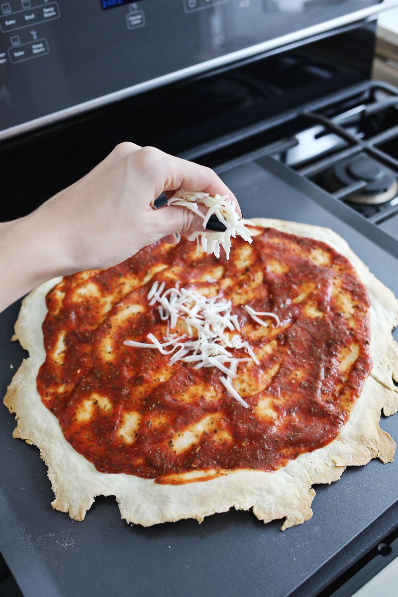 Yum! St. Louis Style Pizza (click through for recipe)