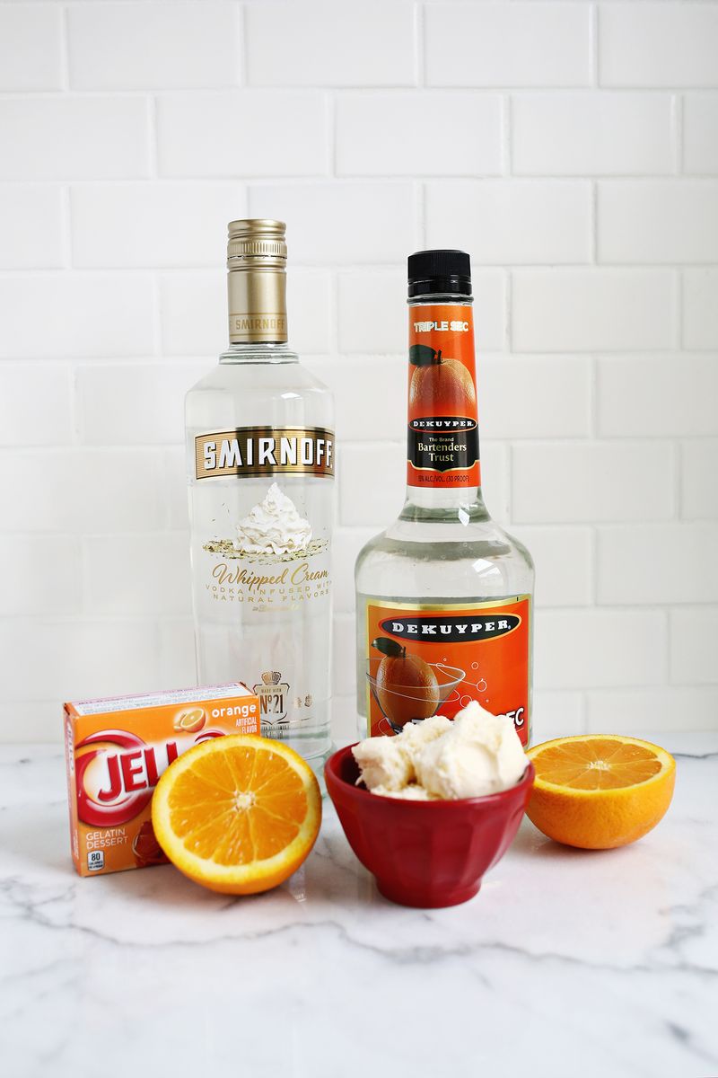Yum! Orange Creamsicle Jello Shots (click through for recipe) 