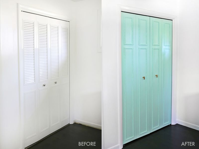 Customize your closet doors with trim-so pretty! (click through for tutorial) 