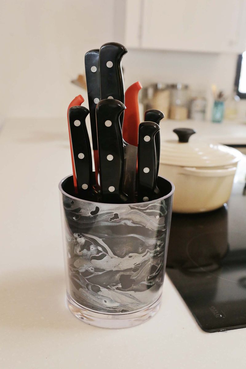 How to make your own knife holder