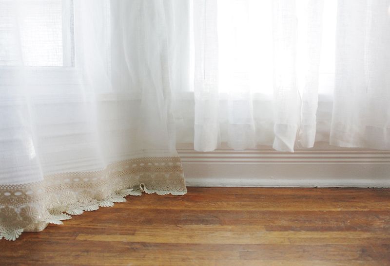 A lovely way to lengthen your curtains without sewing