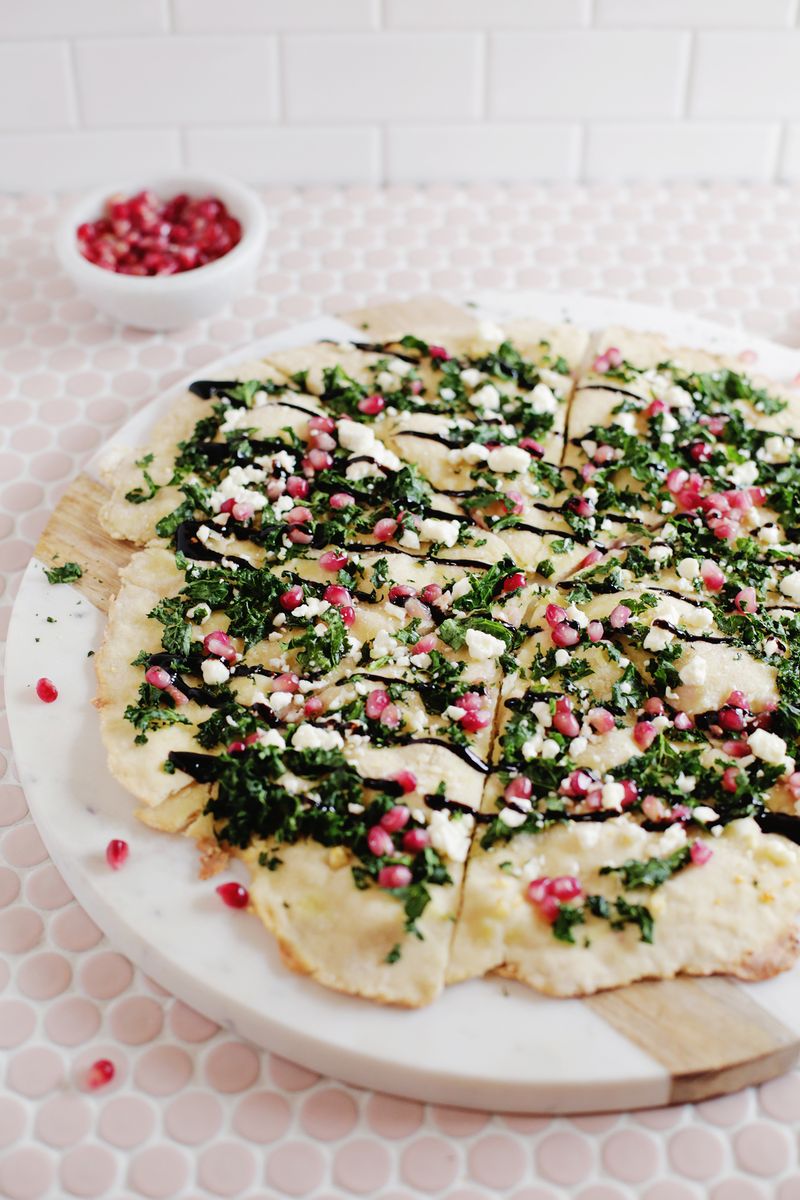 Pomegranate, Kale, Balsamic Pizza (via abeautifulmesss.com) 