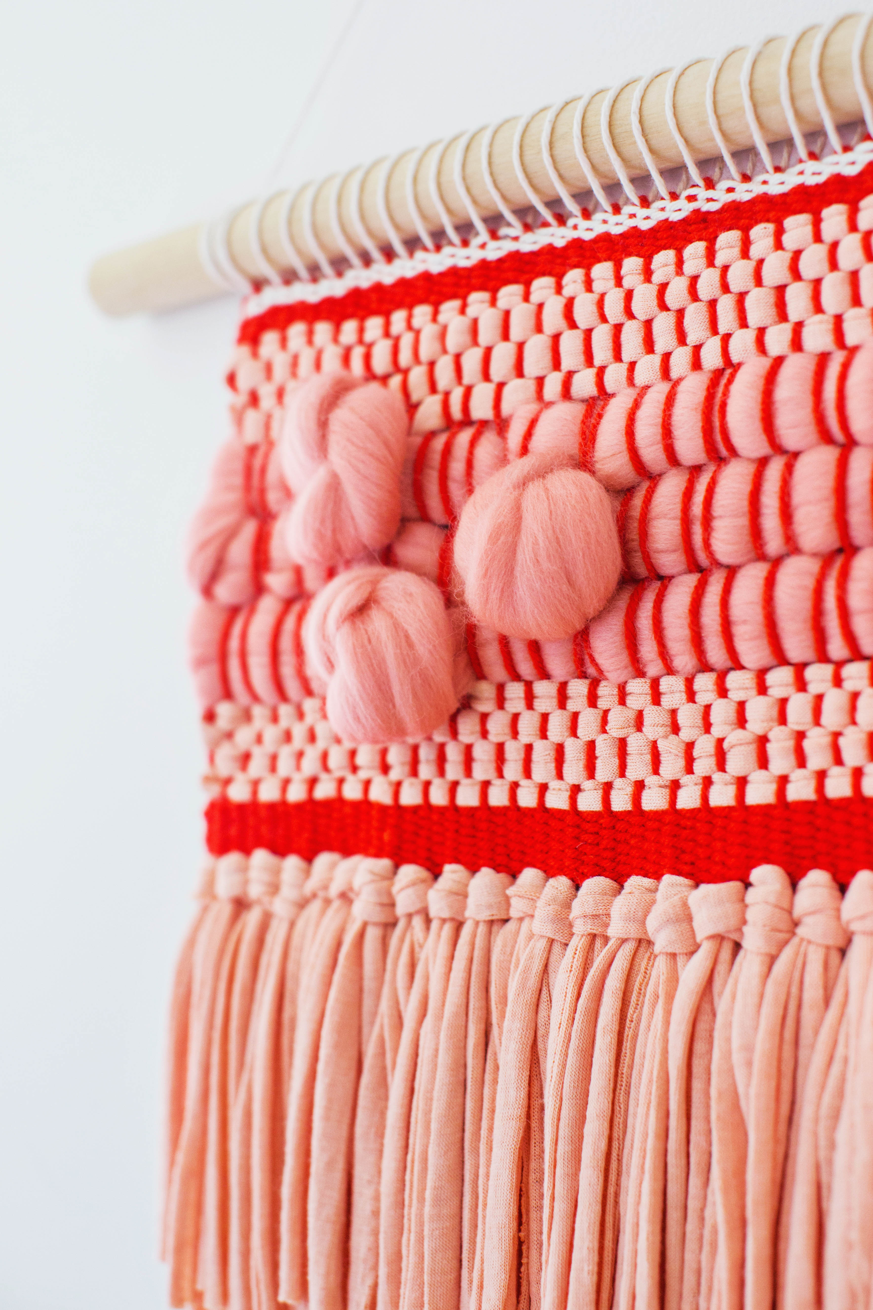 Knotted Roving Accents from Rachel Denbow of Smile and Wave DIY