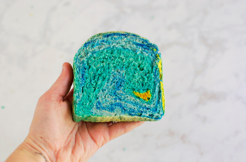 Tips for making rainbow marbled bread