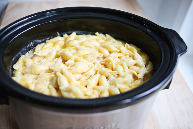 Slower cooker macaroni and cheese