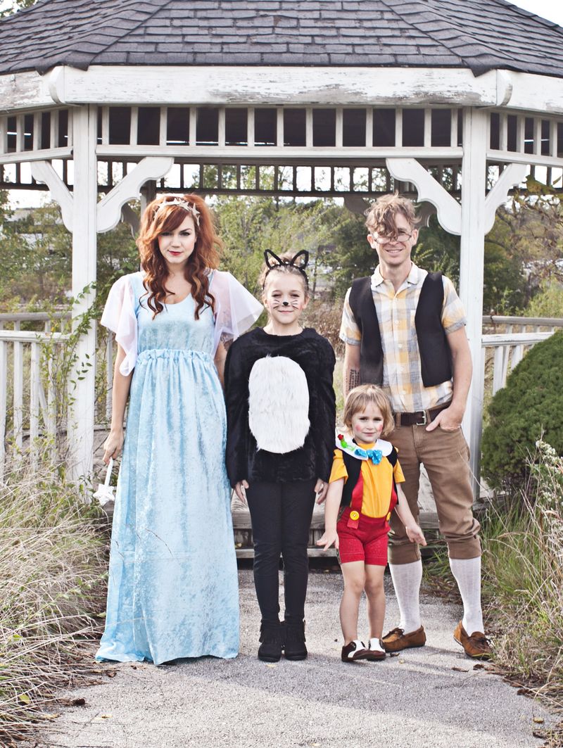 Pinocchio Family Costume (click through for tutorial