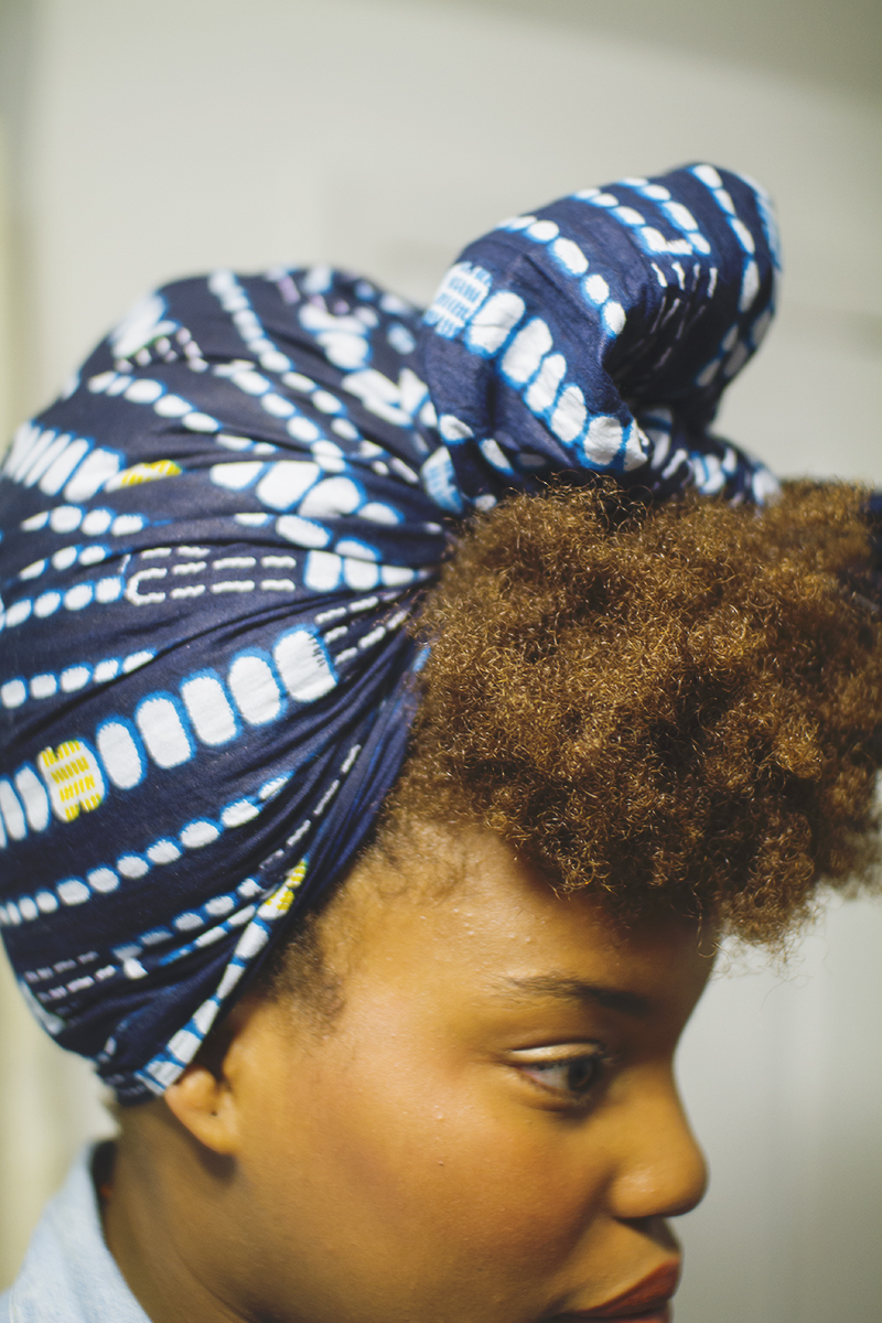 So cute! How to style a headwrap (click through for tutorial)           