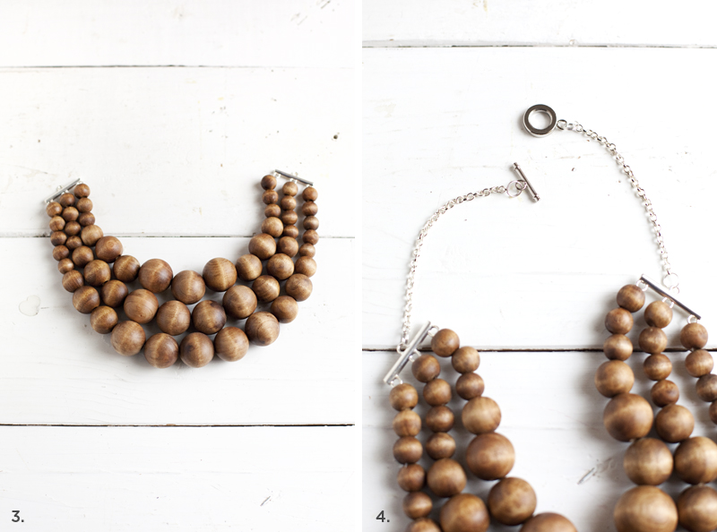 Make this chunky wooden bead statement necklace