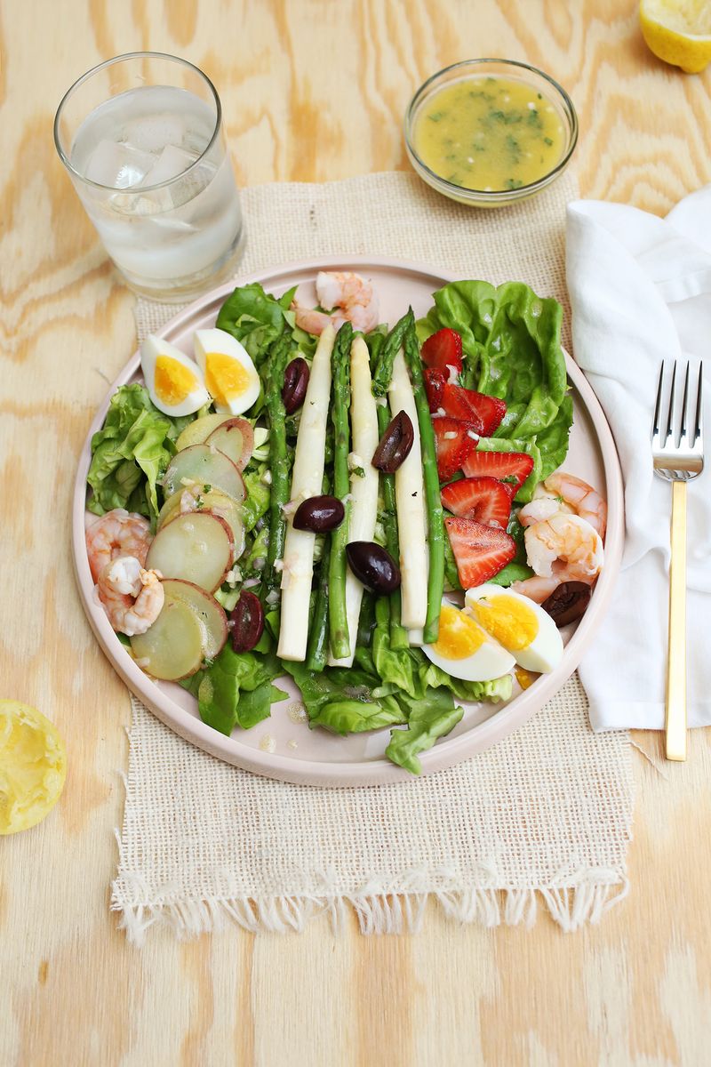Spring salad nocoise (via abeautifulmess.com)  